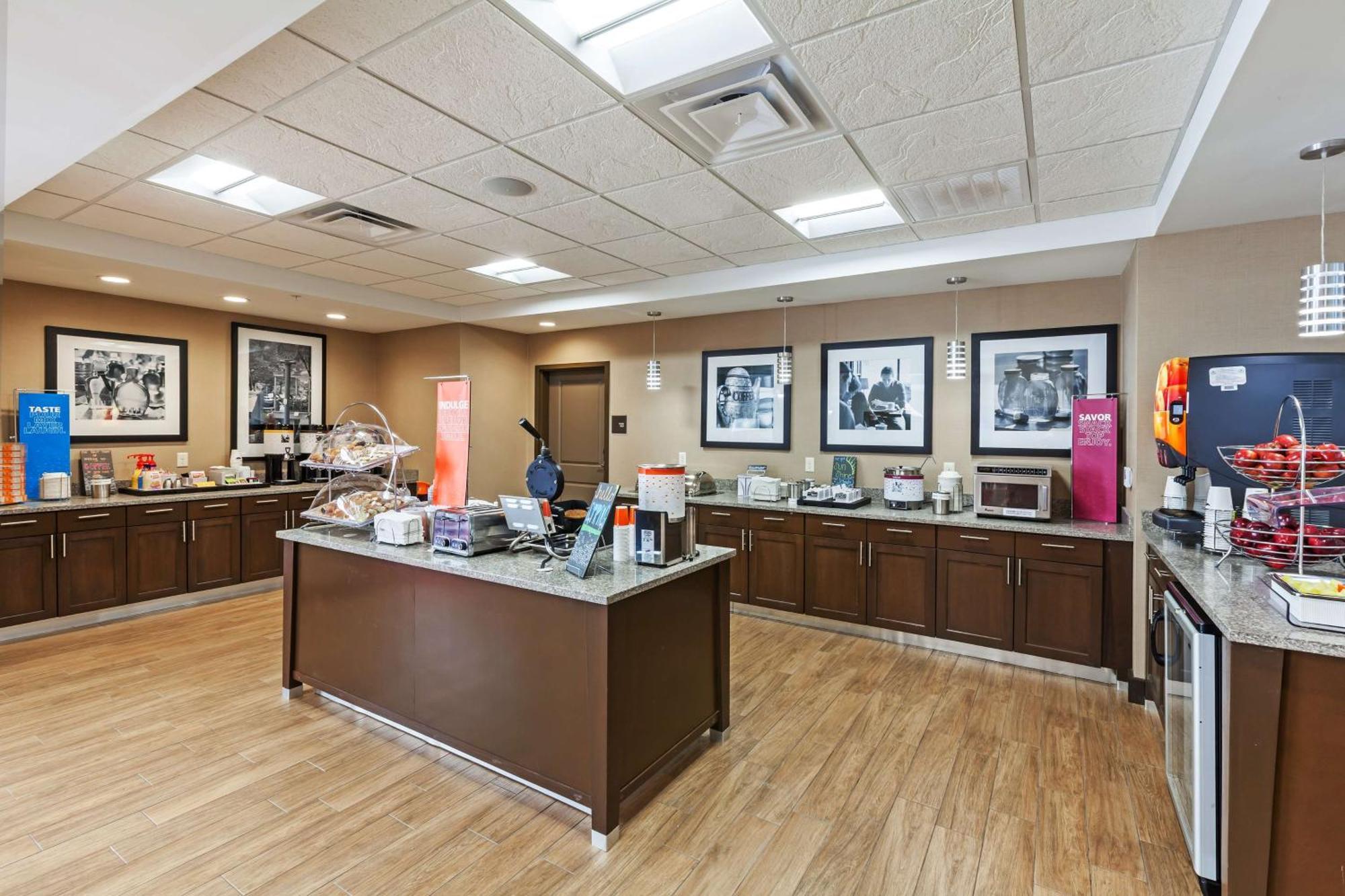 Hampton Inn & Suites Claremore Kültér fotó